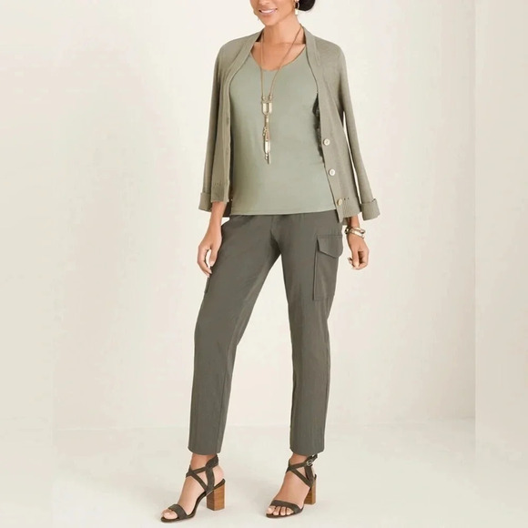 Chico’s Cargo Soft Utility Normcore Olive Green Ankle Pants - Picture 1 of 9